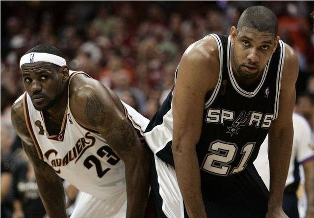 J在来到江 J在来到江